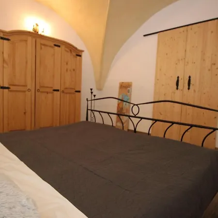 Gothic Apartment-3